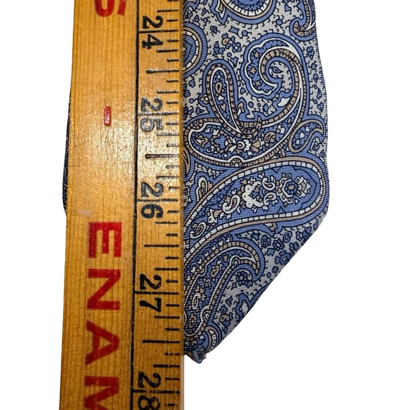 Vintage Christian Dior Silk Tie Blue Paisley Made in USA Luxury Designer READ - Picture 8 of 8